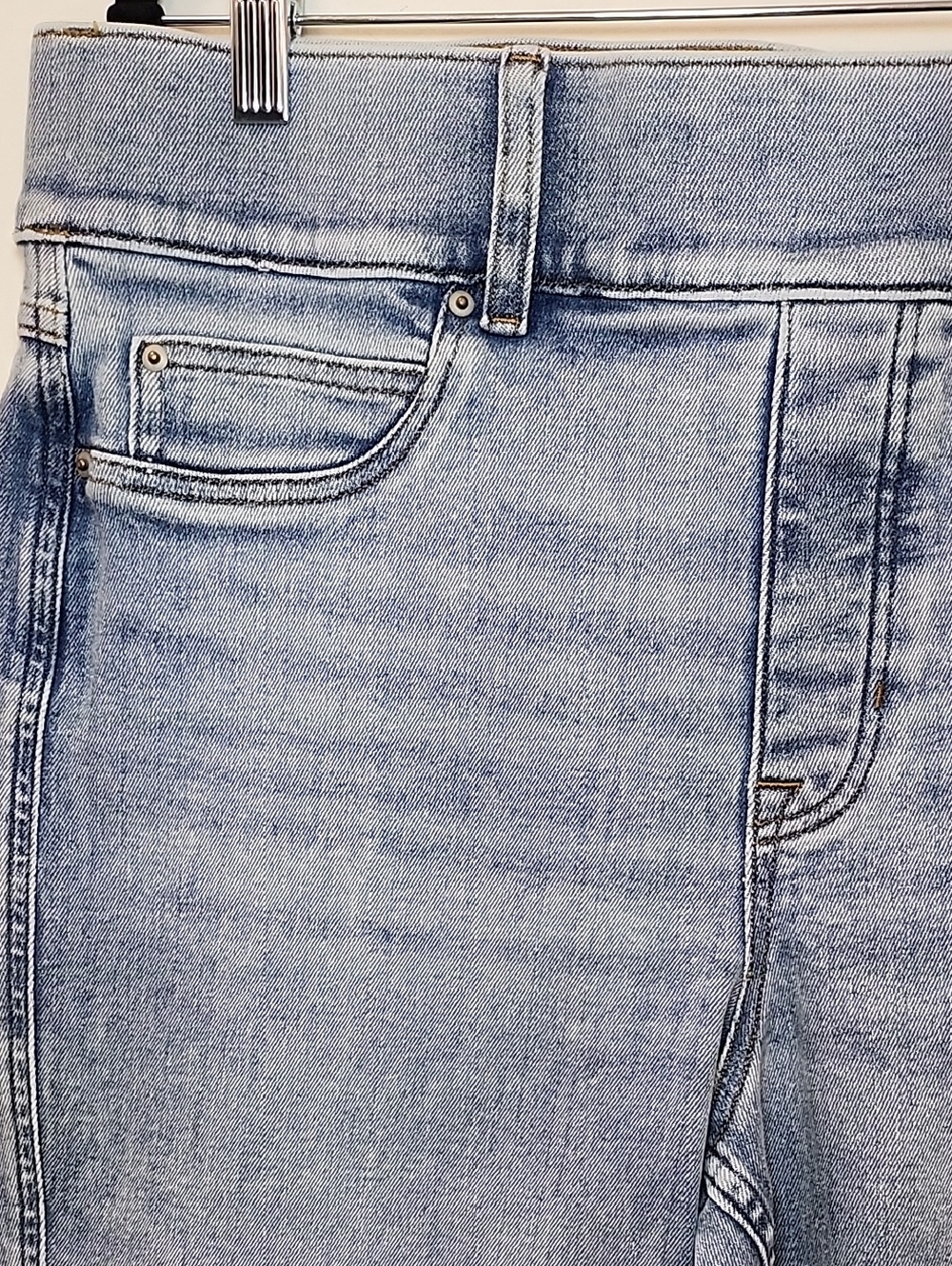 SPANX EveryWear Kick Flare Ankle Jeans Indigo Sky wash featuring a pull-on Sz 1X - Picture 15 of 16